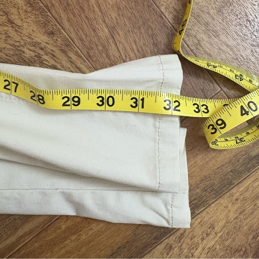 Izod Cream Chinos Classic Straight-Leg Mens 33 X 32 lightweight khakis golf work - Picture 8 of 10